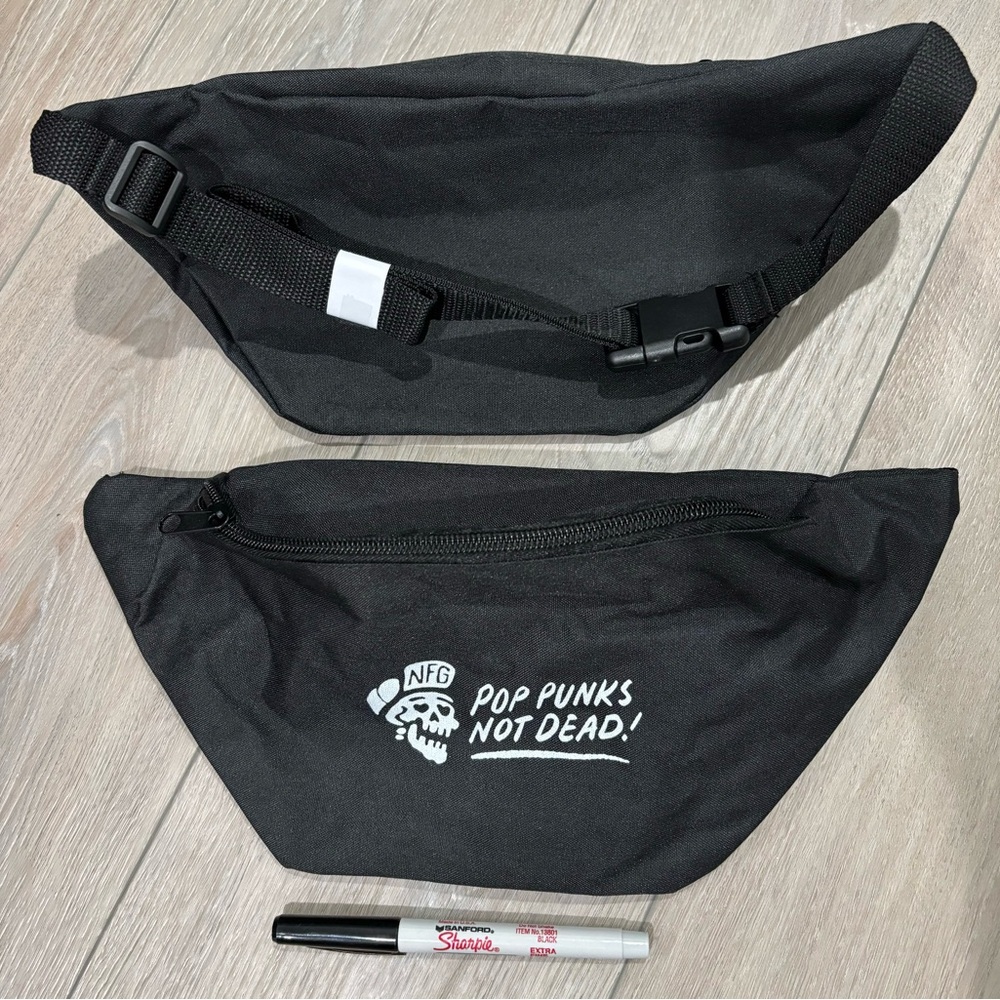New newfound glory waist bag / fanny pack “pop punks not dead!”🤘